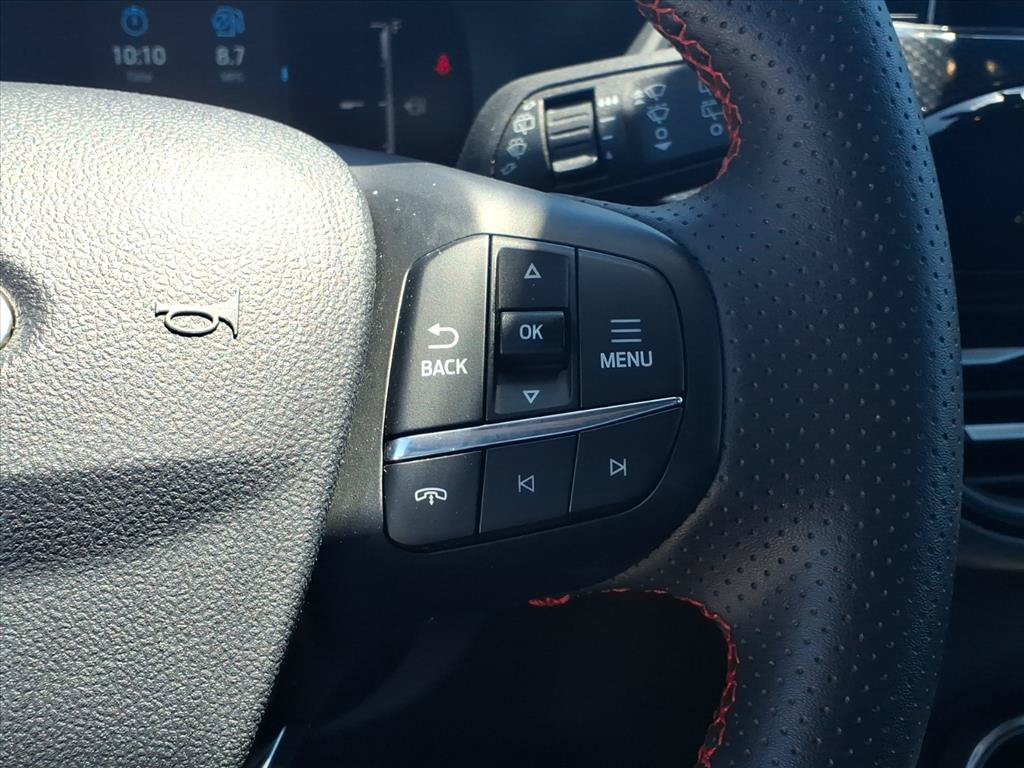 Used 2025 Ford Escape ST-Line AWD/4WD image 15