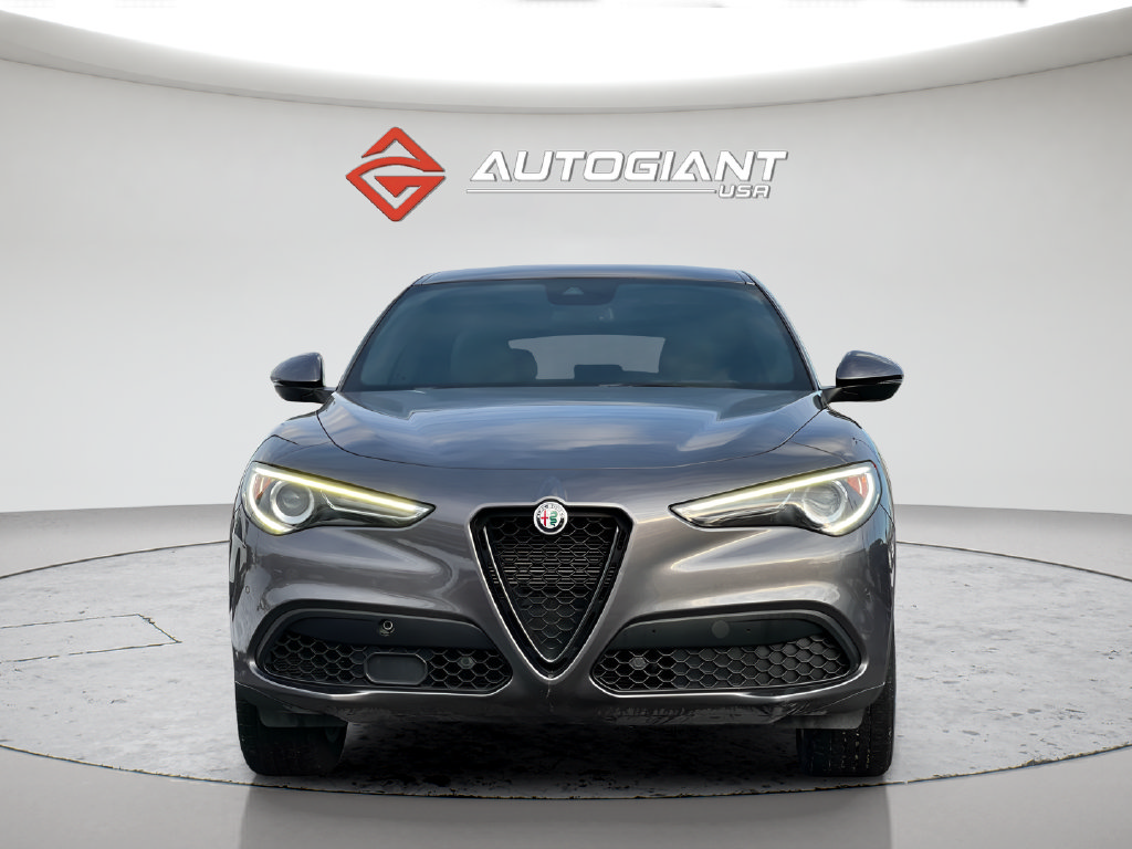 Used 2023 Alfa Romeo Stelvio Sprint RWD image 12
