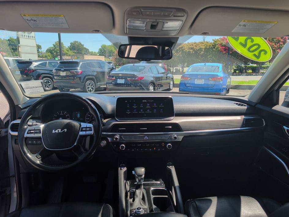 Used 2022 Kia Telluride EX w/ EX Premium Package AWD/4WD image 11