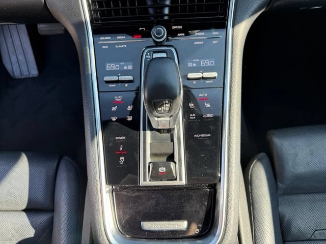 Used 2019 Porsche Panamera 4 AWD/4WD image 20