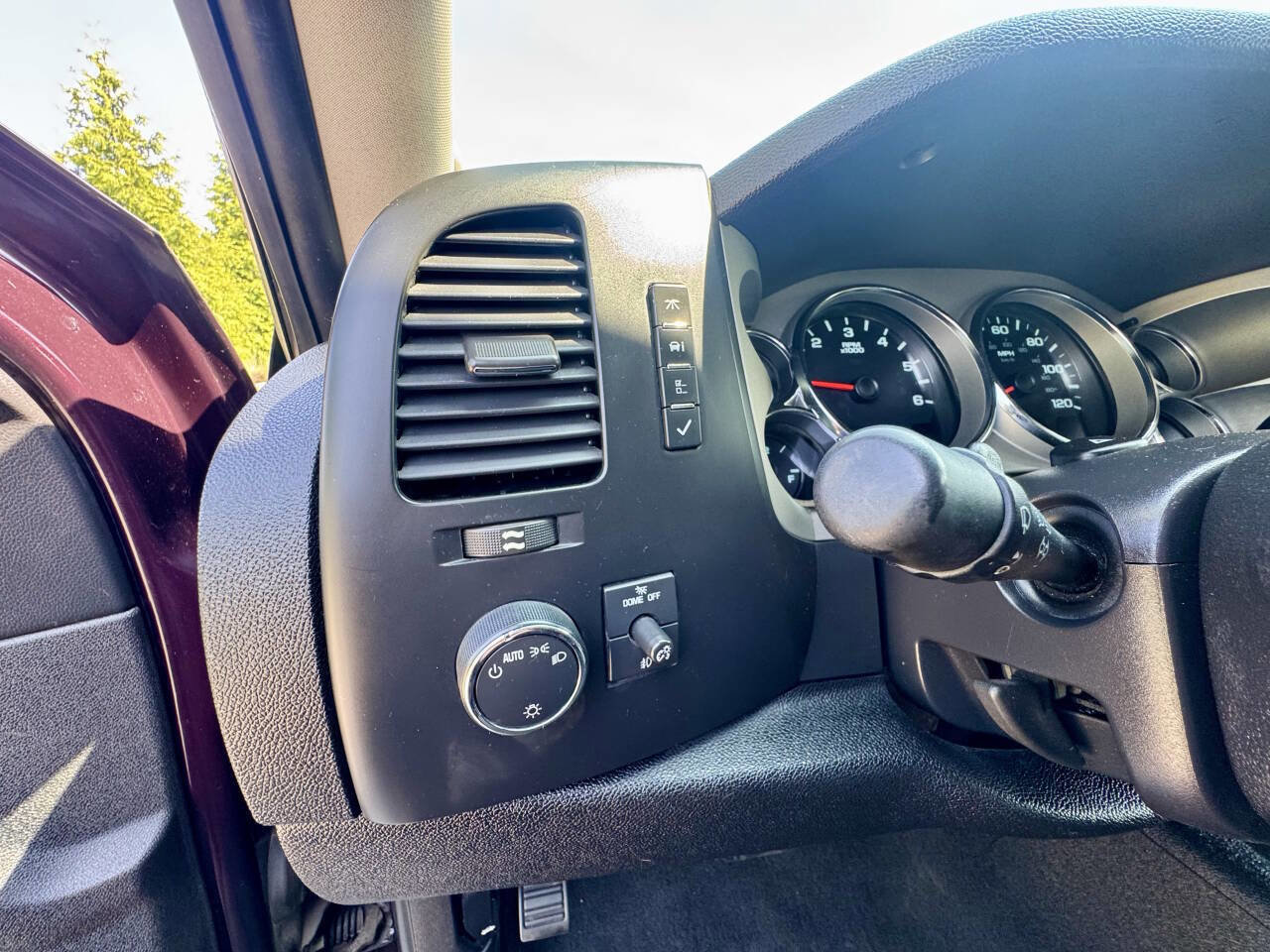 Used 2008 Chevrolet Silverado 2500 LT w/ 2LT Convenience Package image 15