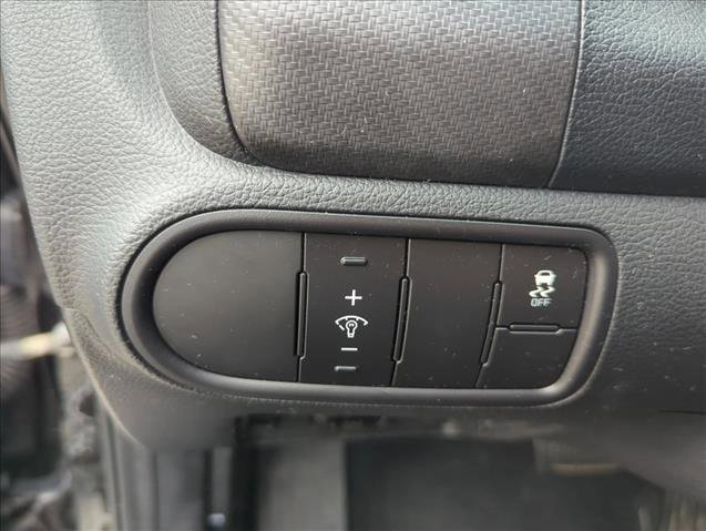 Used 2017 Kia Forte S FWD image 13