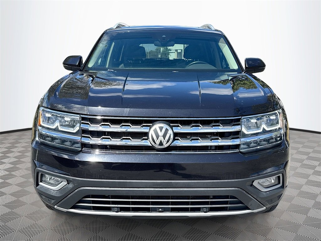 Used 2018 Volkswagen Atlas SEL Premium image 2