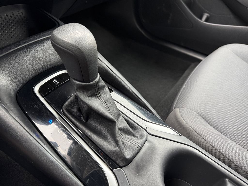 Certified 2024 Toyota Corolla LE image 38