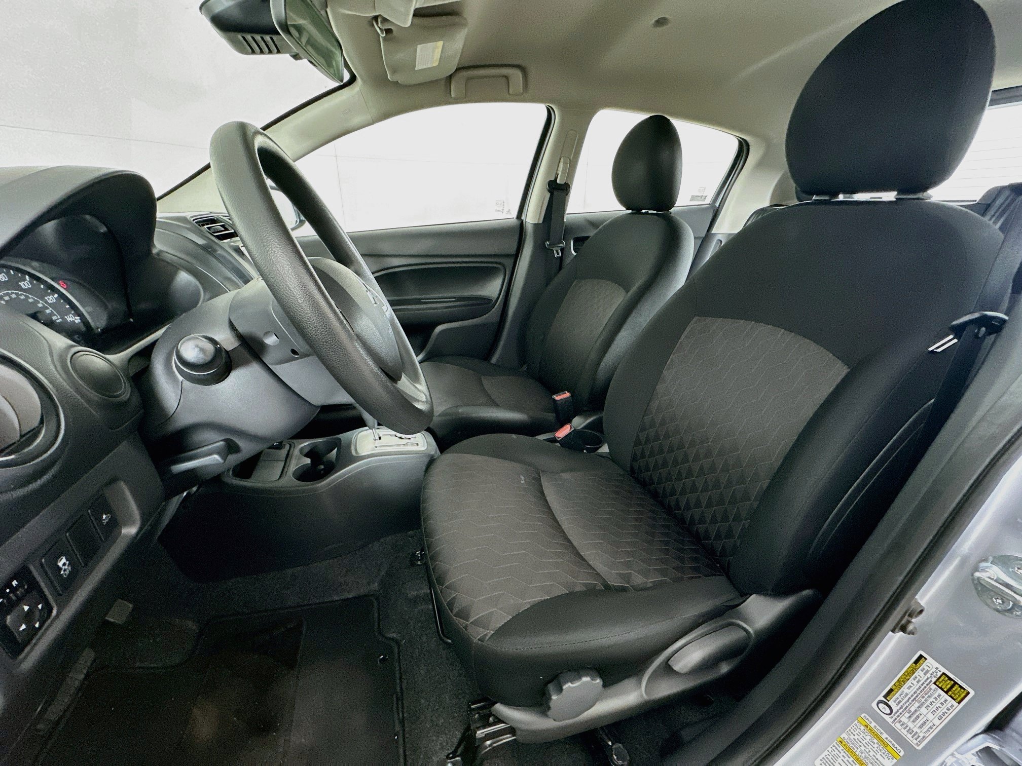 Used 2024 Mitsubishi Mirage ES FWD image 13