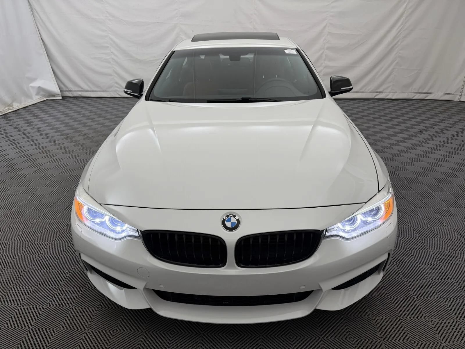 Used 2015 BMW 428i xDrive Coupe AWD/4WD image 3