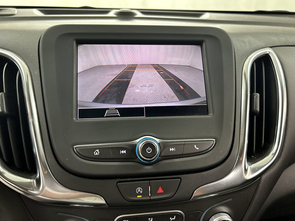 Used 2024 Chevrolet Equinox LT AWD/4WD image 15
