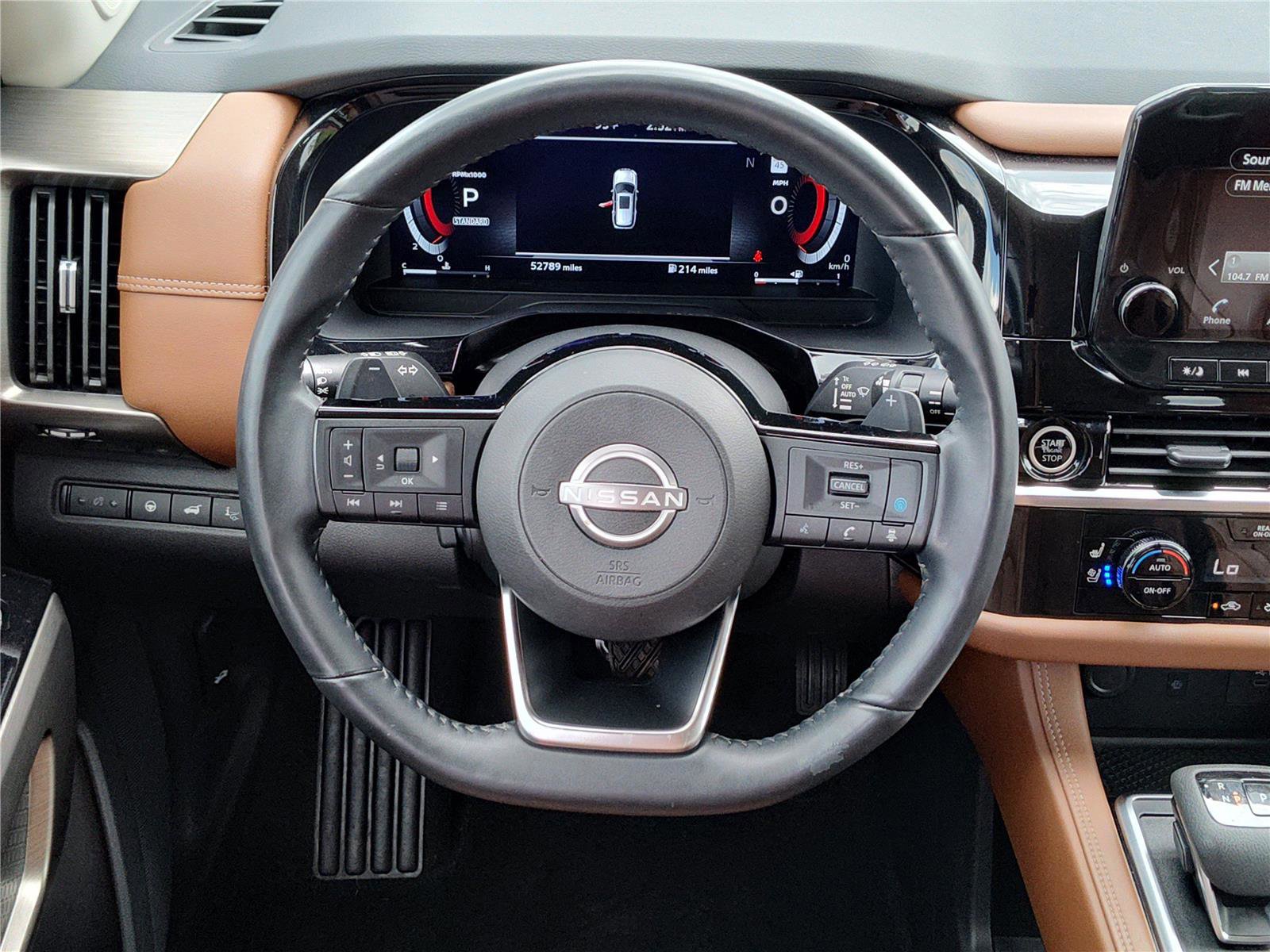 Used 2024 Nissan Pathfinder Platinum w/ Cargo Package image 19