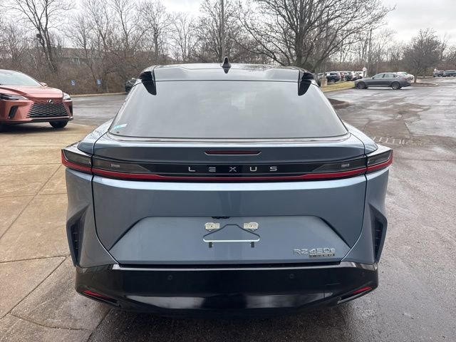 Certified 2025 Lexus RZ 450e 450e Premium w/ Technology Package image 4