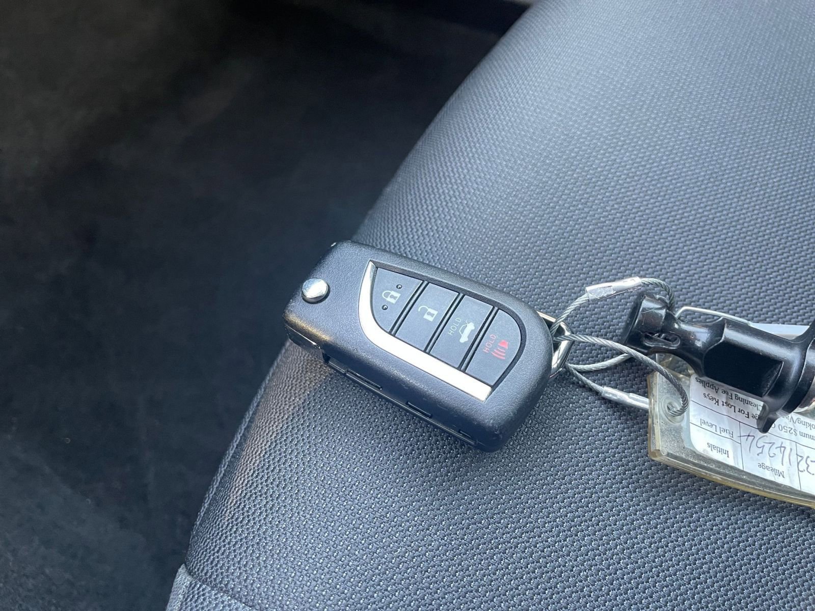 Used 2025 Toyota Corolla LE image 22