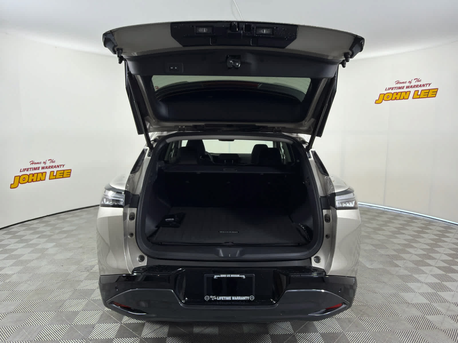 New 2026 Nissan Murano Platinum w/ Cargo Package AWD/4WD image 5