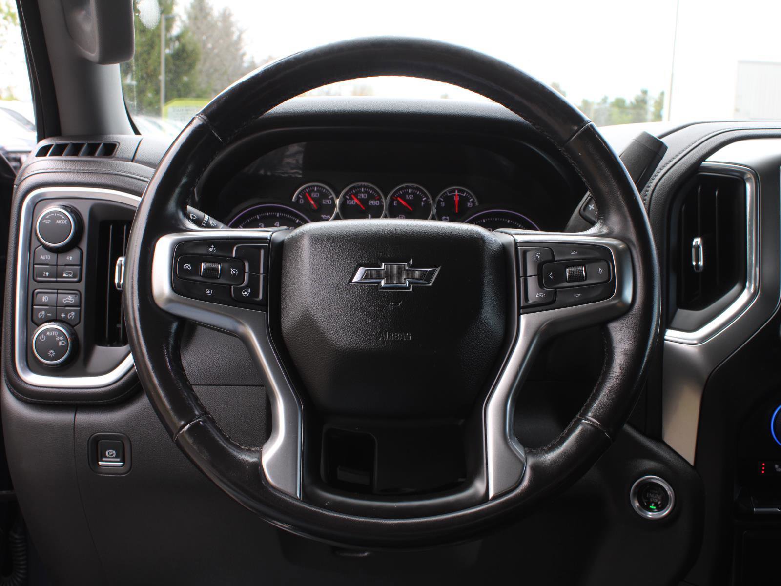 Used 2020 Chevrolet Silverado 1500 RST w/ All-Star Edition AWD/4WD image 8