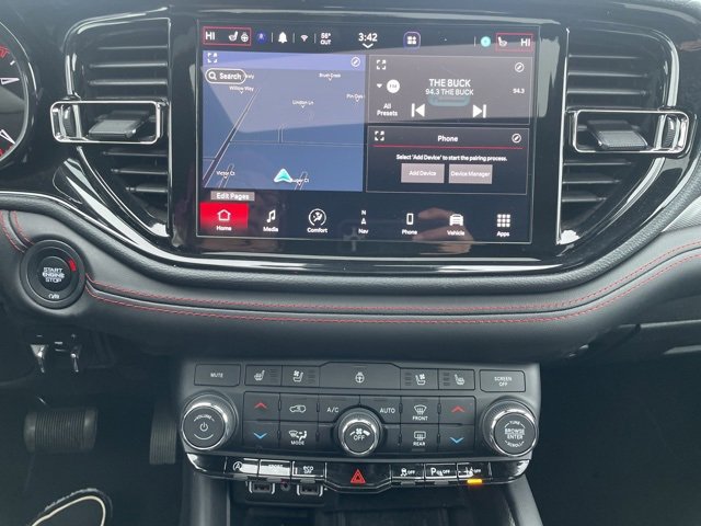 Used 2025 Dodge Durango GT image 25