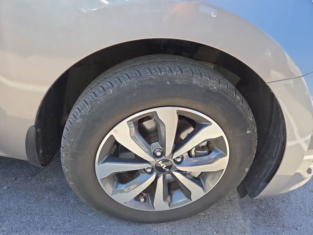 Used 2023 Kia Rio S w/ Technology Package FWD video 2