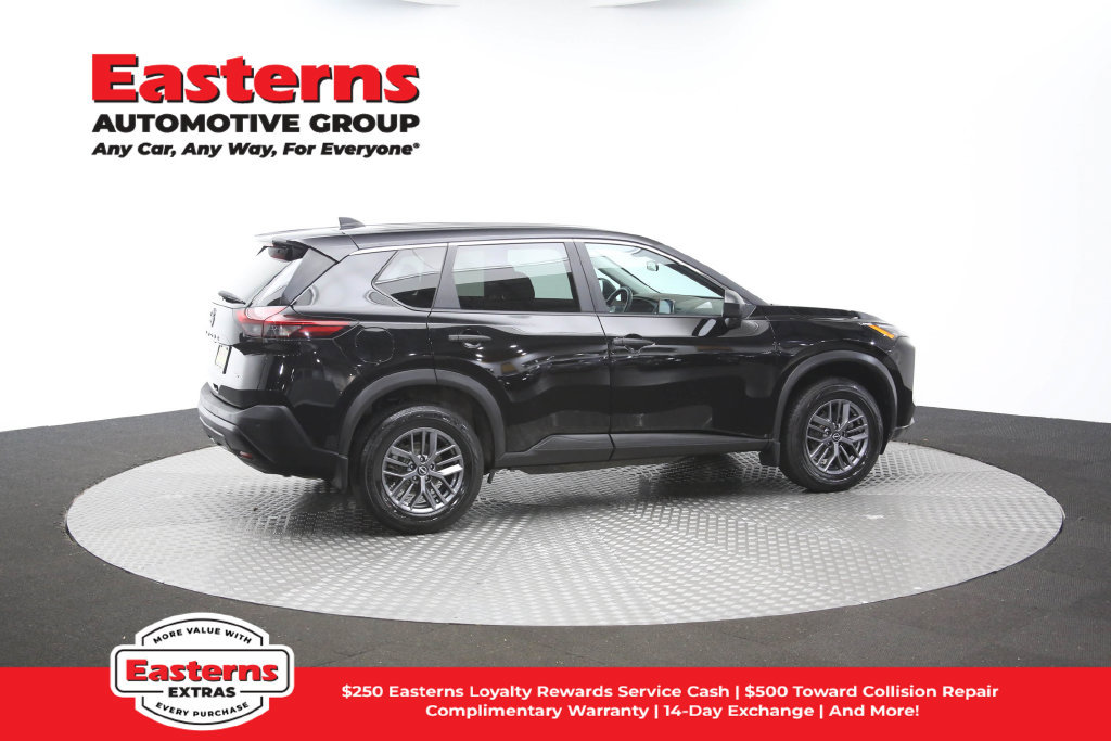 Used 2023 Nissan Rogue S AWD/4WD image 43