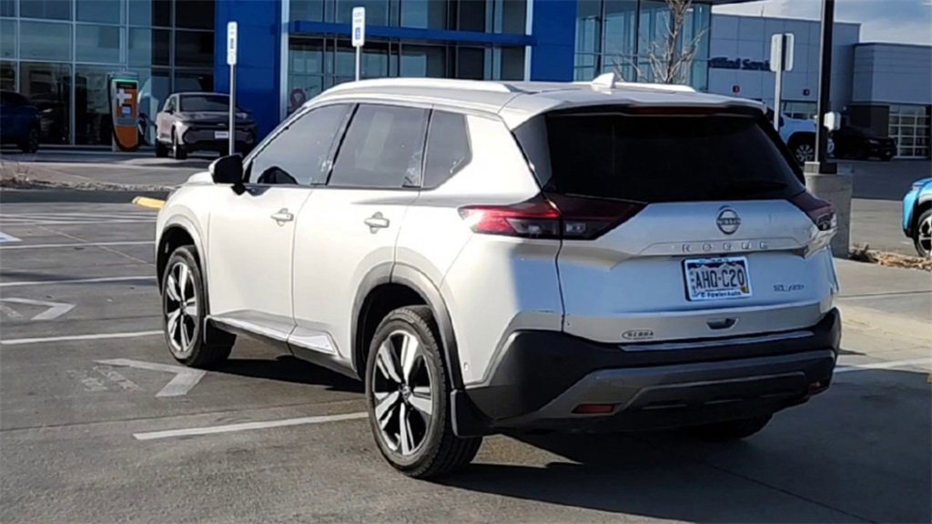 Used 2023 Nissan Rogue SL w/ SL Premium Package image 8