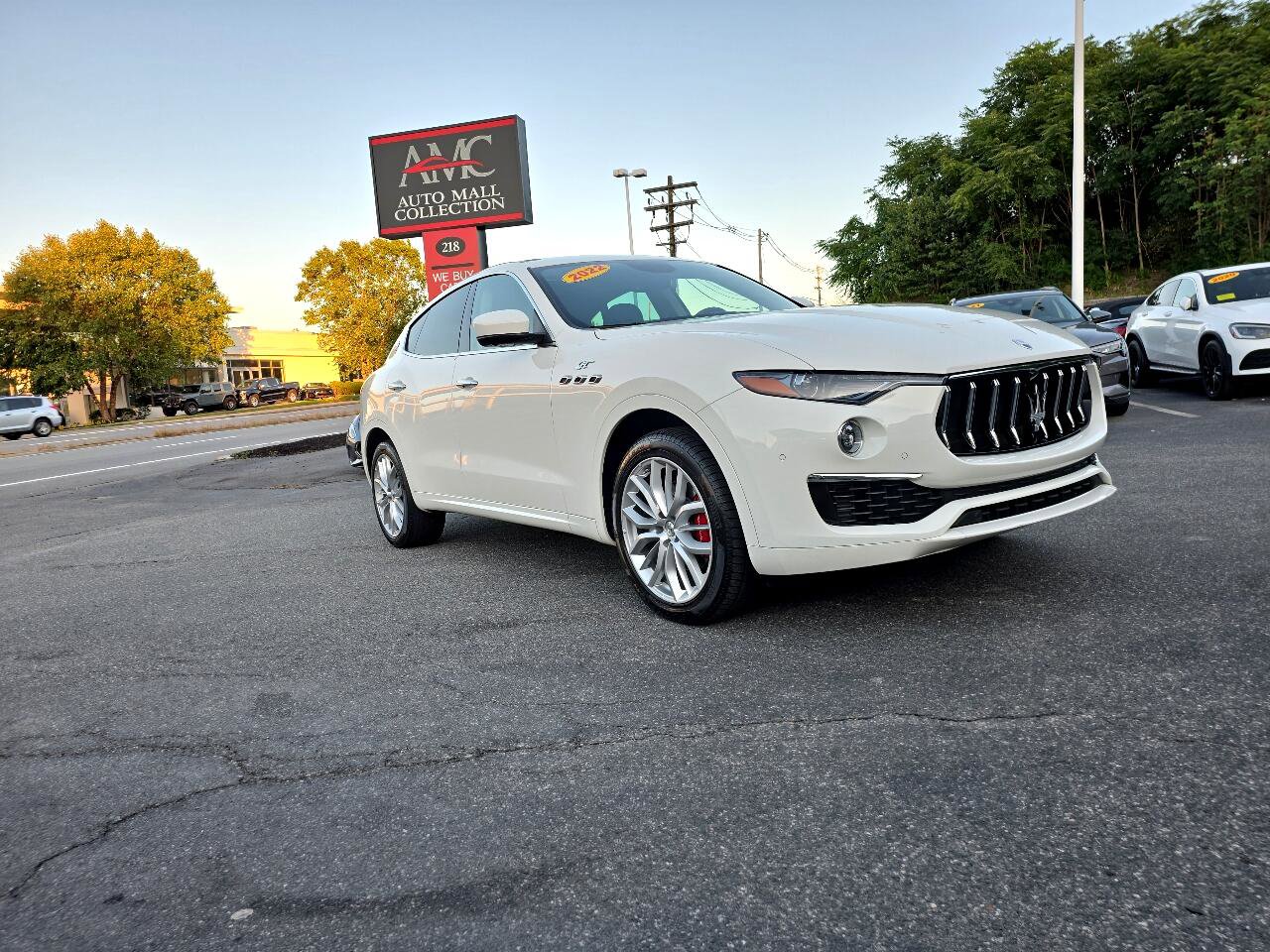 Used 2022 Maserati Levante GT image 19