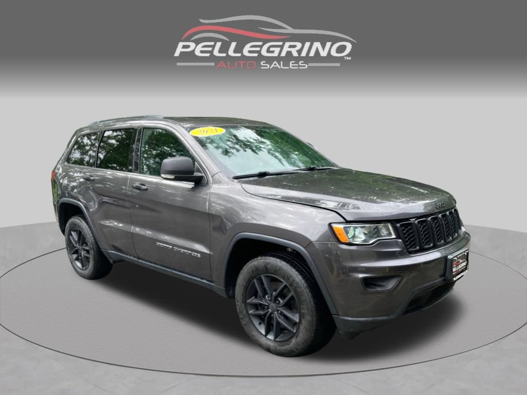 Used 2021 Jeep Grand Cherokee Limited AWD/4WD image 9