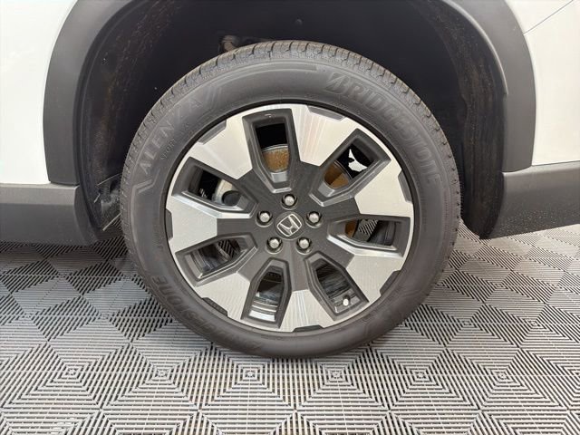 New 2026 Honda Pilot Touring image 10