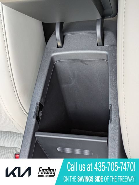 Certified 2025 Kia Niro EX Touring FWD image 27