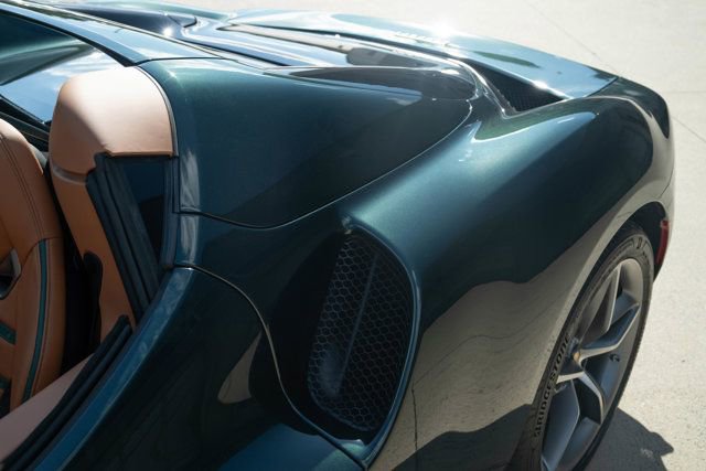 Used 2024 Ferrari 296 GTS image 18