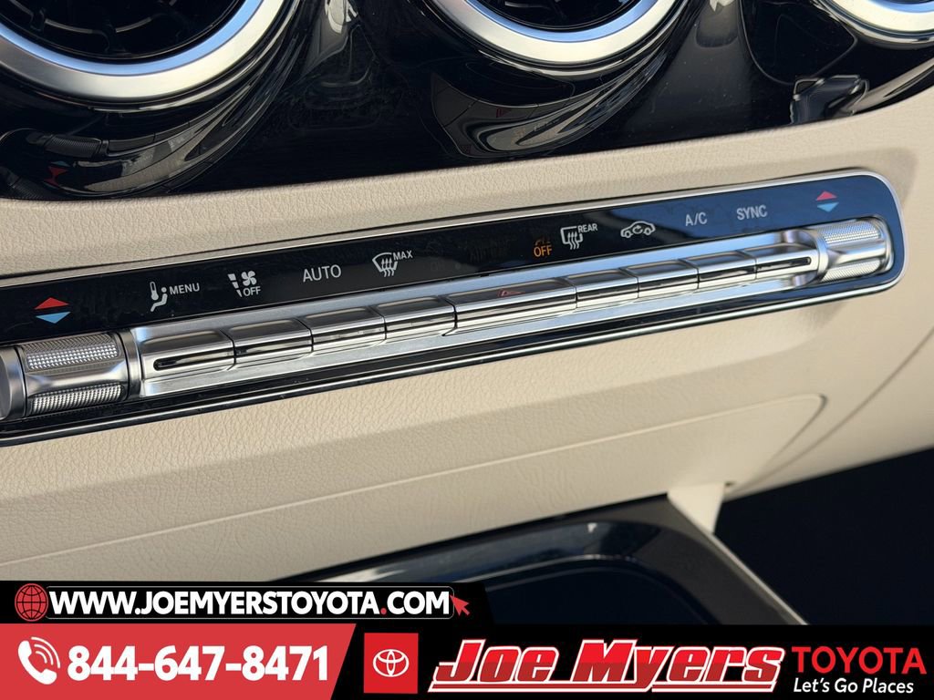 Used 2025 Mercedes-Benz GLA 250 4MATIC image 20