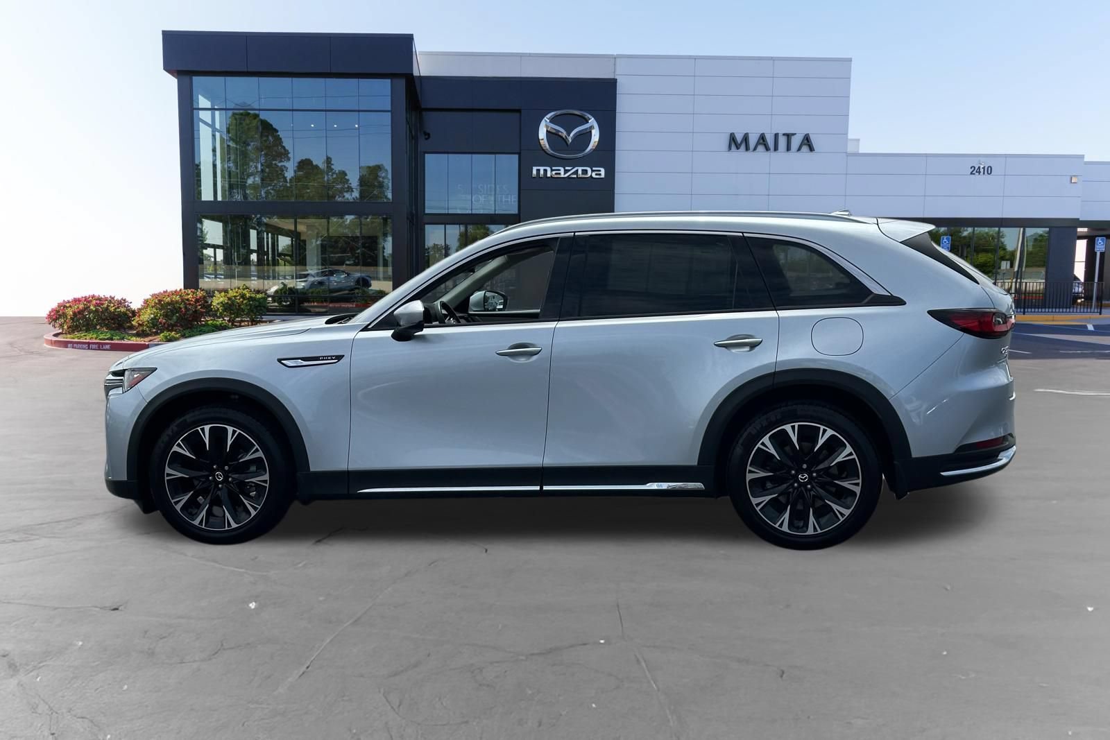 Certified 2024 MAZDA CX-90 Plug-In Hybrid w/ Premium Pkg AWD/4WD image 8