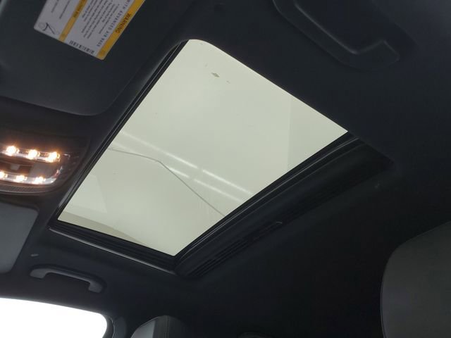 Used 2022 Mercedes-Benz GLE 350 4MATIC image 18