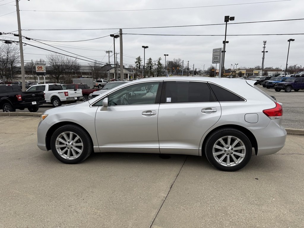 Used 2010 Toyota Venza image 9
