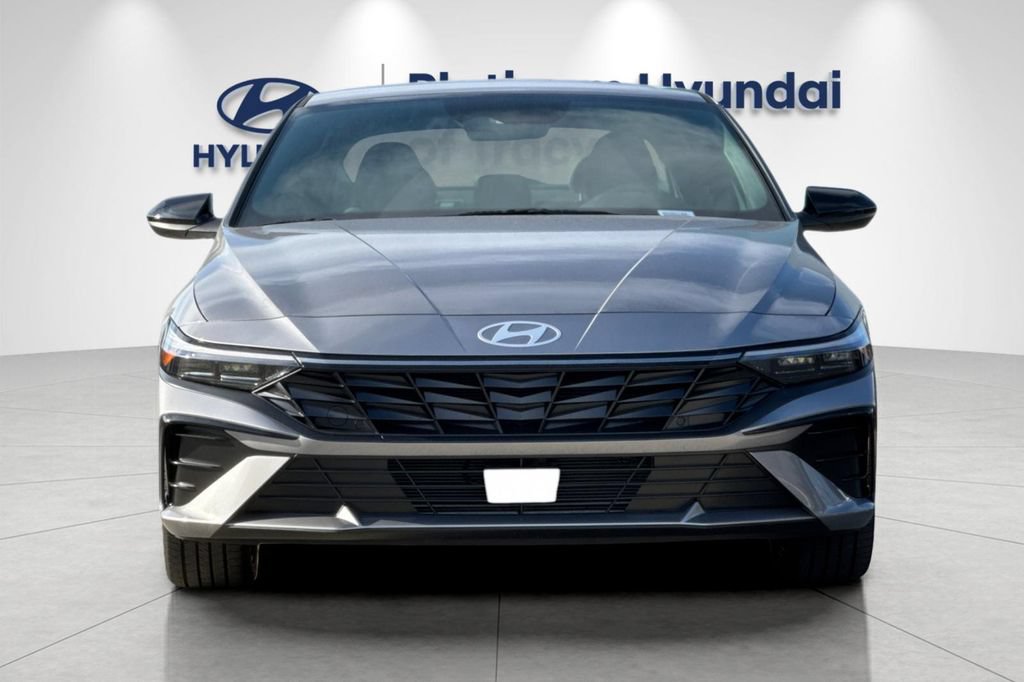 New 2026 Hyundai Elantra SEL Sport Premium FWD image 9