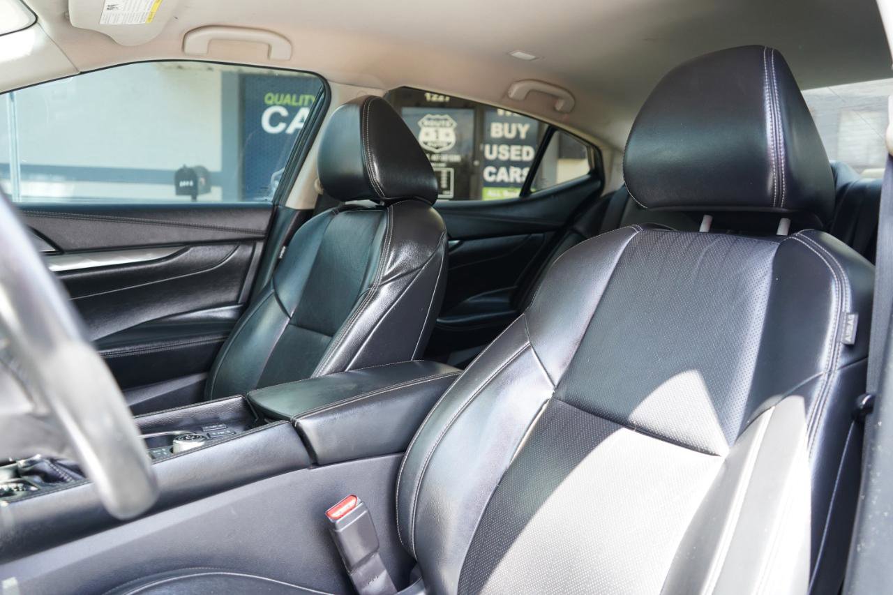 Used 2020 Nissan Maxima 3.5 SV w/ Floor Mat Group FWD image 17