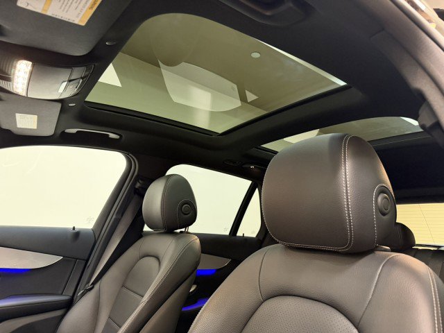 Certified 2022 Mercedes-Benz GLC 300 image 17