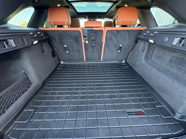 Used 2023 Jaguar F-PACE R-Dynamic S image 31