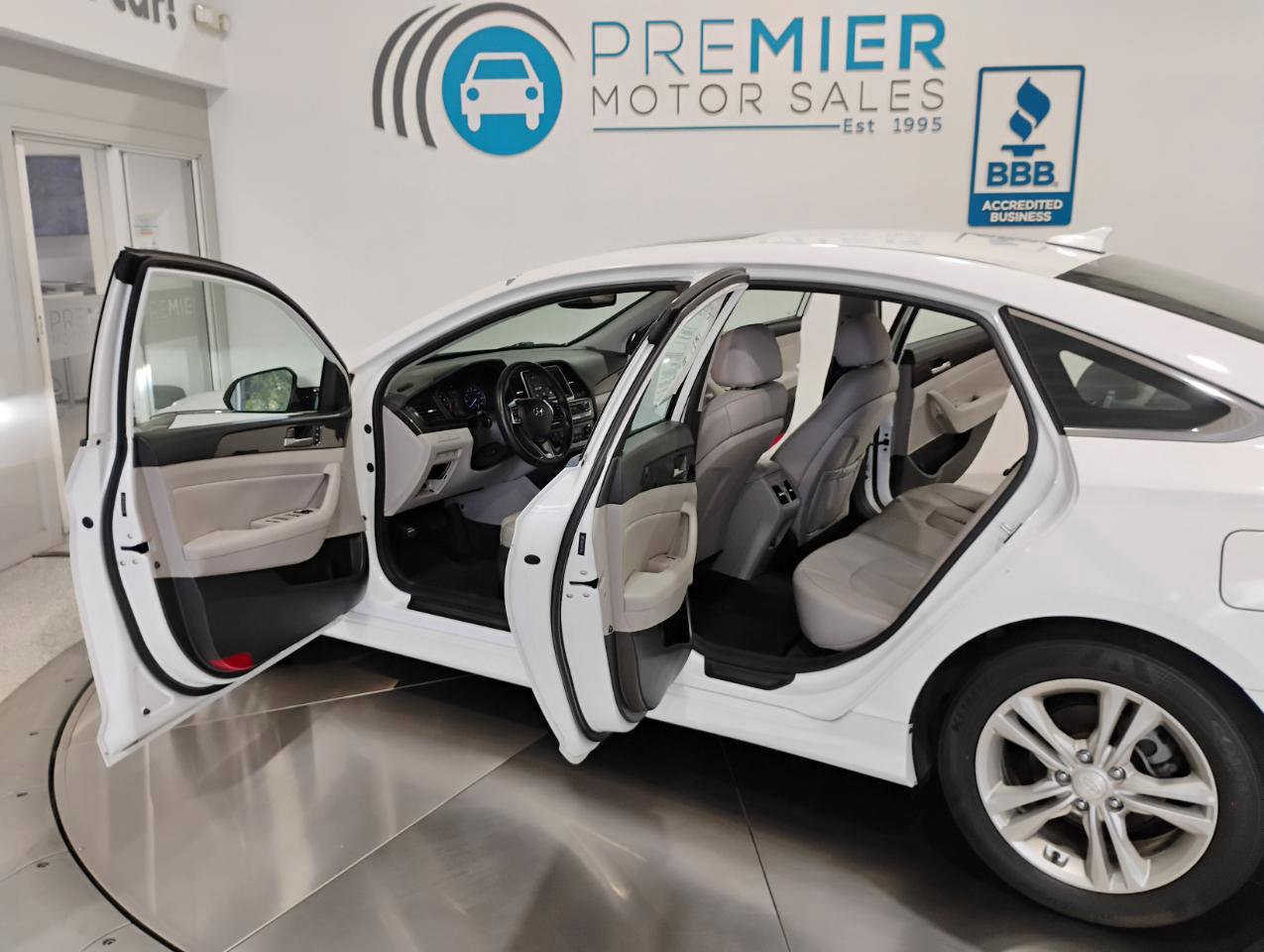 Used 2018 Hyundai Sonata Limited image 5