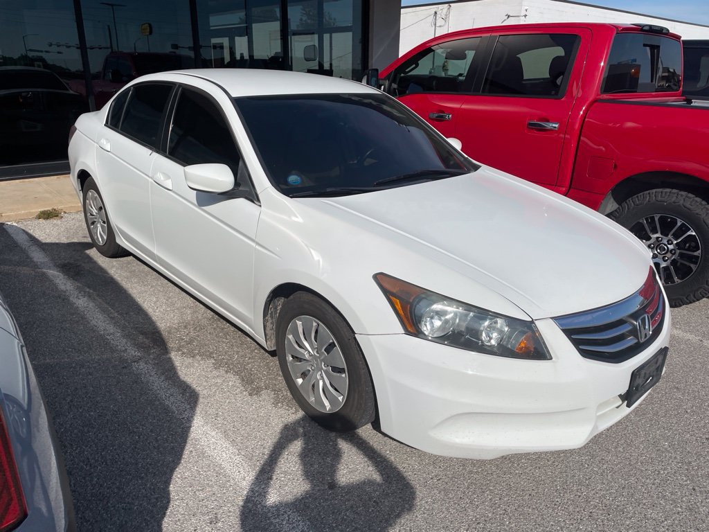 Used 2012 Honda Accord LX image 3