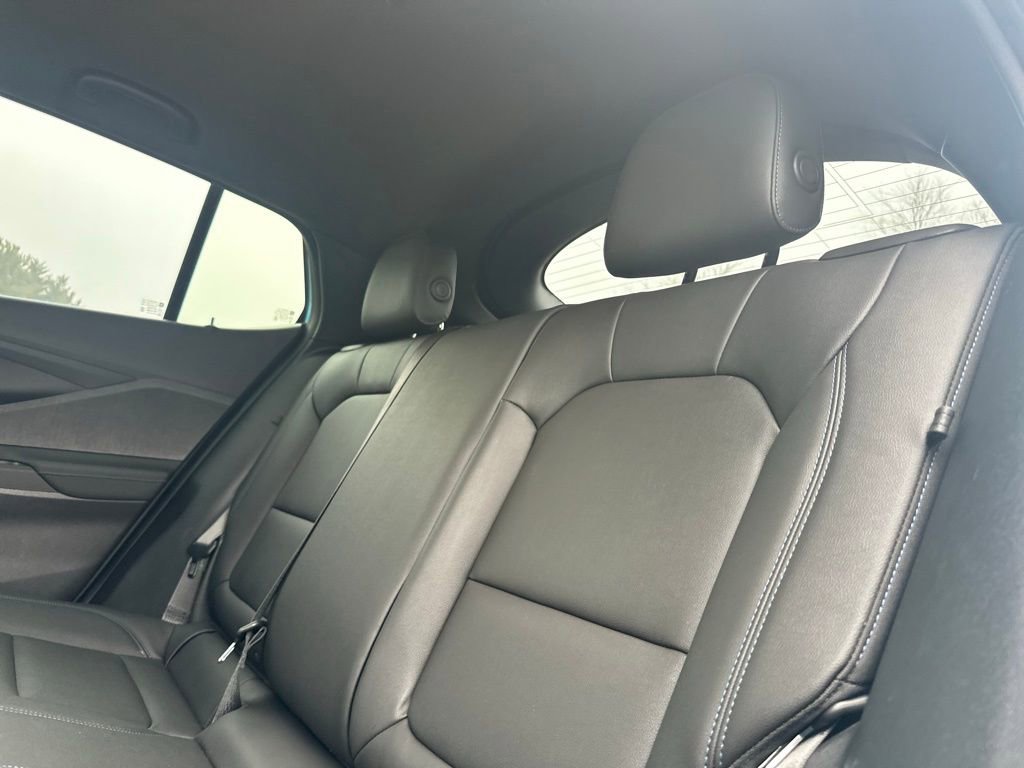 Used 2025 Buick Envista Sport Touring w/ Convenience I Package image 20