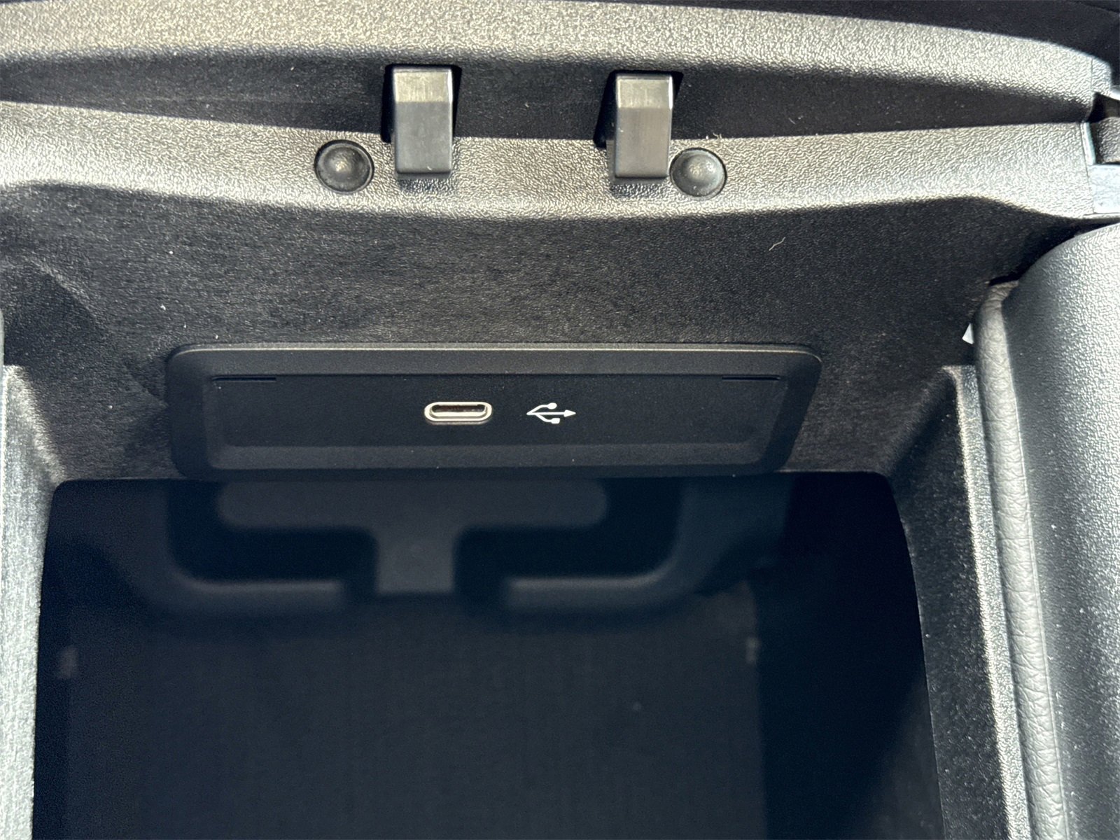 New 2025 Mercedes-Benz GLE 450e 4MATIC image 32