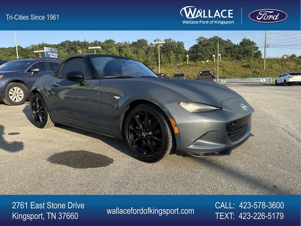 Used 2021 MAZDA MX-5 Miata Club RWD image 1
