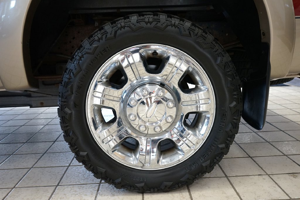 Used 2013 Ford F250 Lariat w/ Lariat Ultimate Pkg AWD/4WD image 53