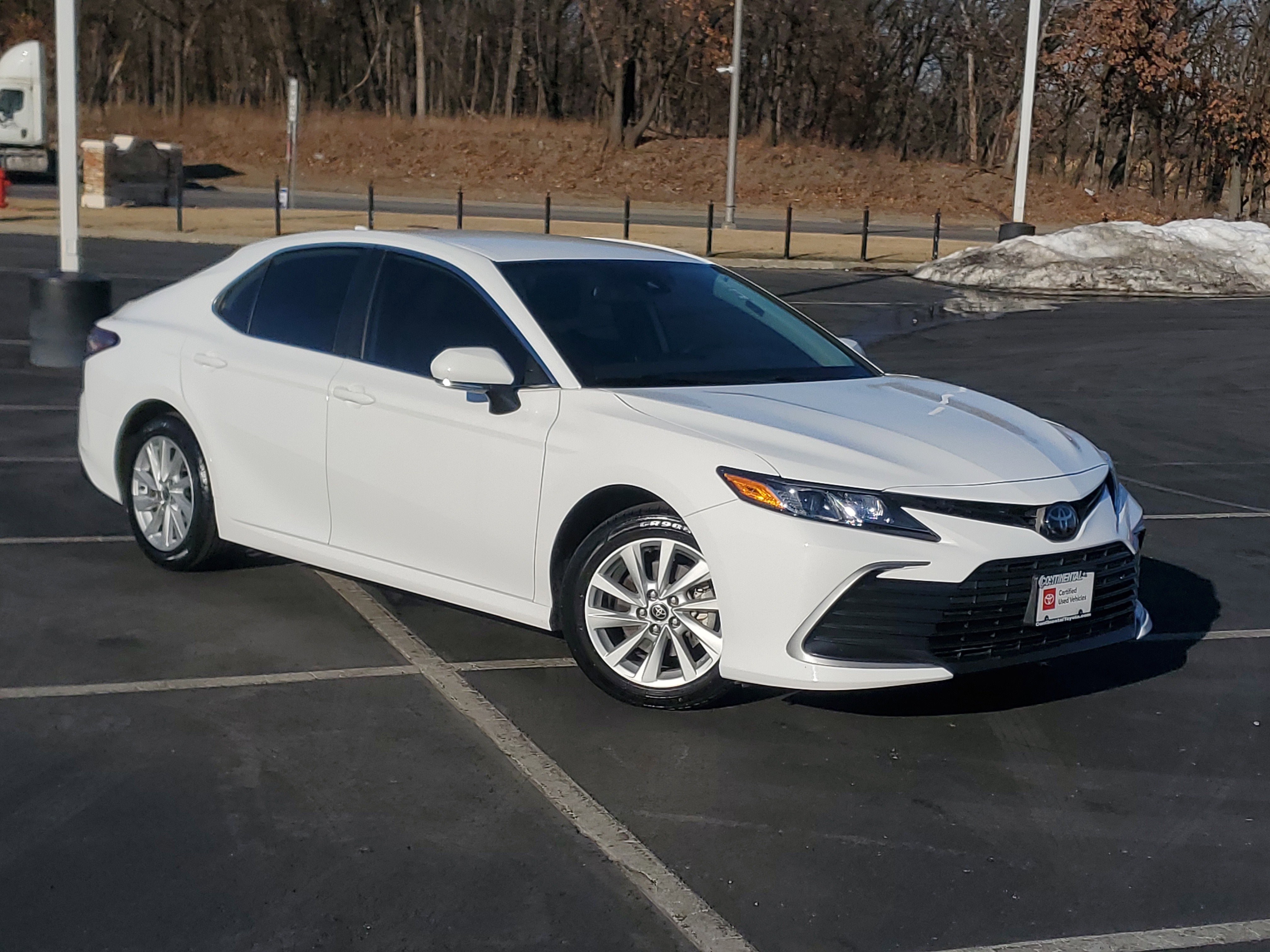 Certified 2022 Toyota Camry LE w/ Convenience Package image 31