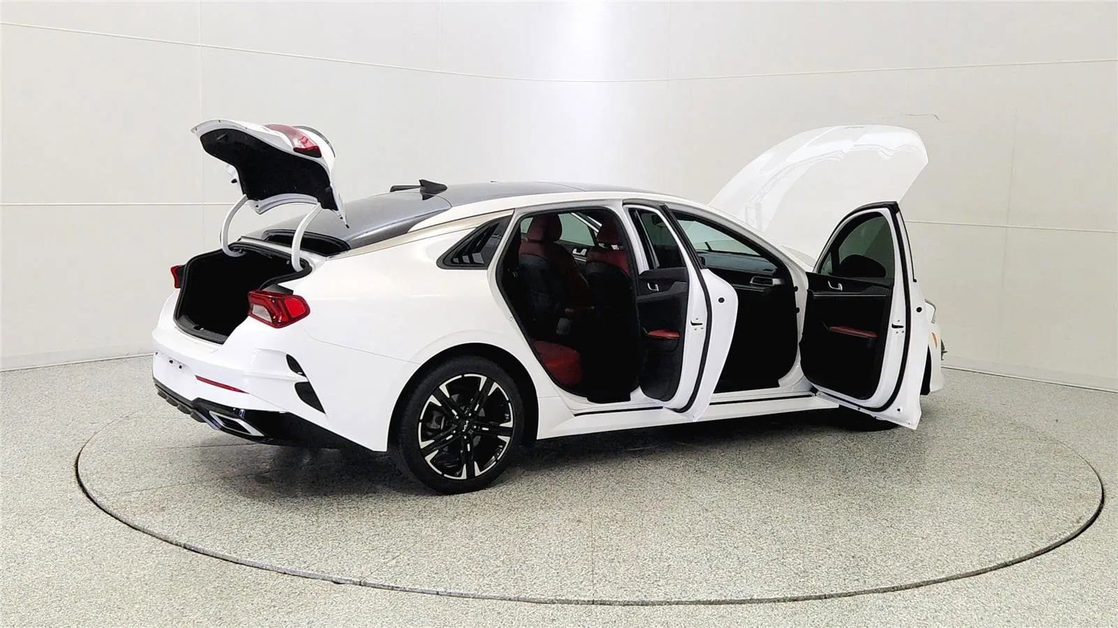 Used 2023 Kia K5 GT-Line FWD image 12
