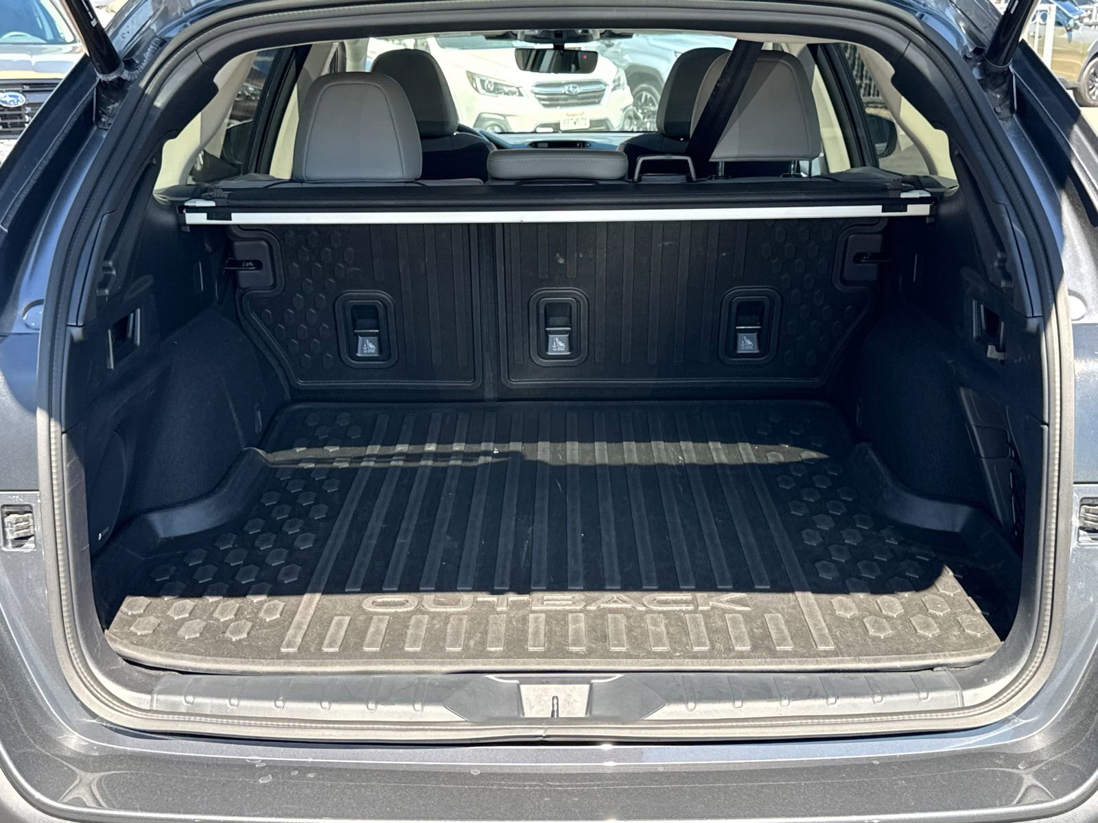 Certified 2023 Subaru Outback Limited image 7