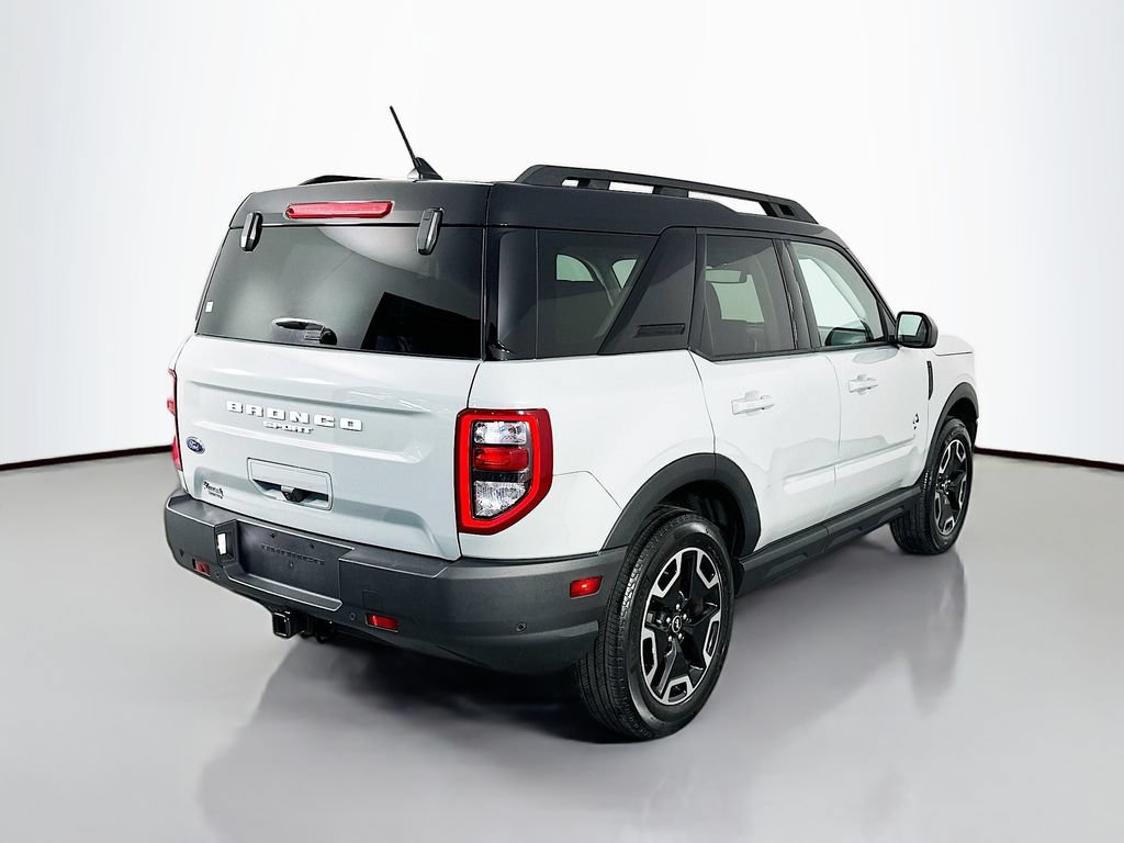 Used 2023 Ford Bronco Sport Outer Banks AWD/4WD image 7