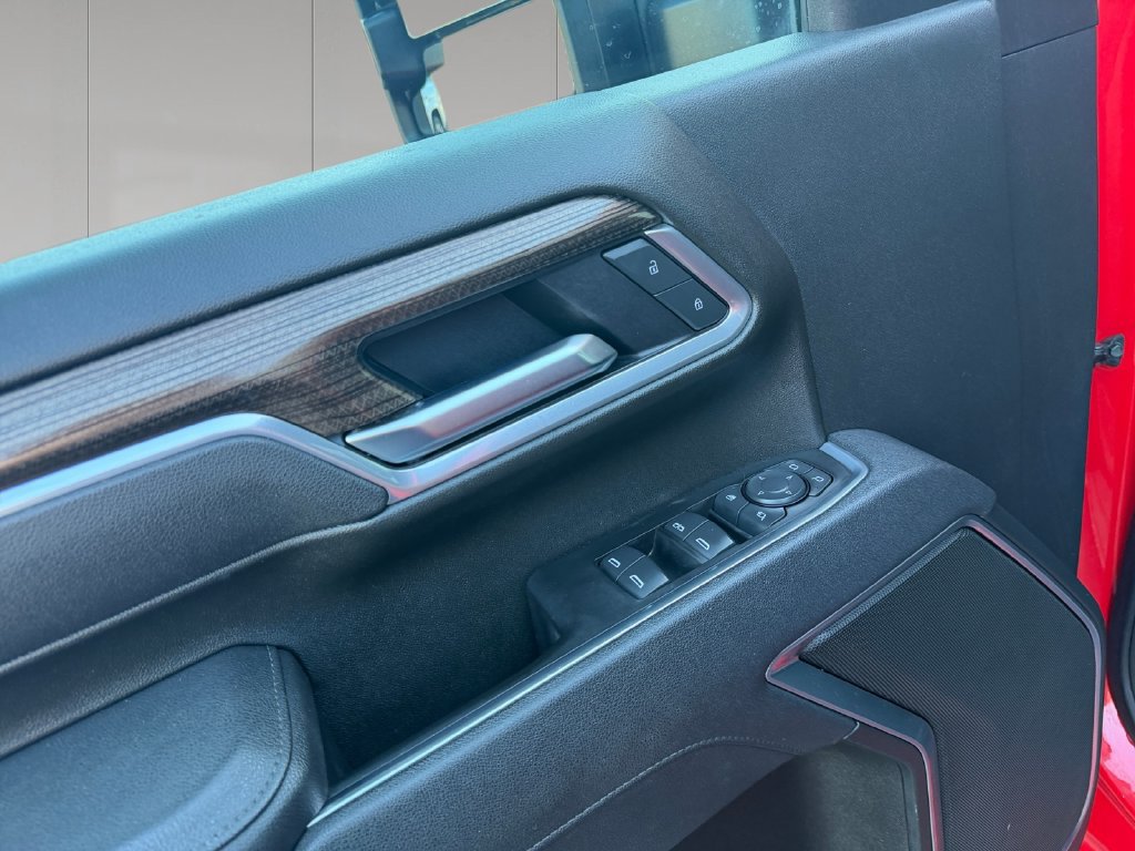 Used 2025 Chevrolet Silverado 2500 LT w/ Trail Boss Package AWD/4WD image 12