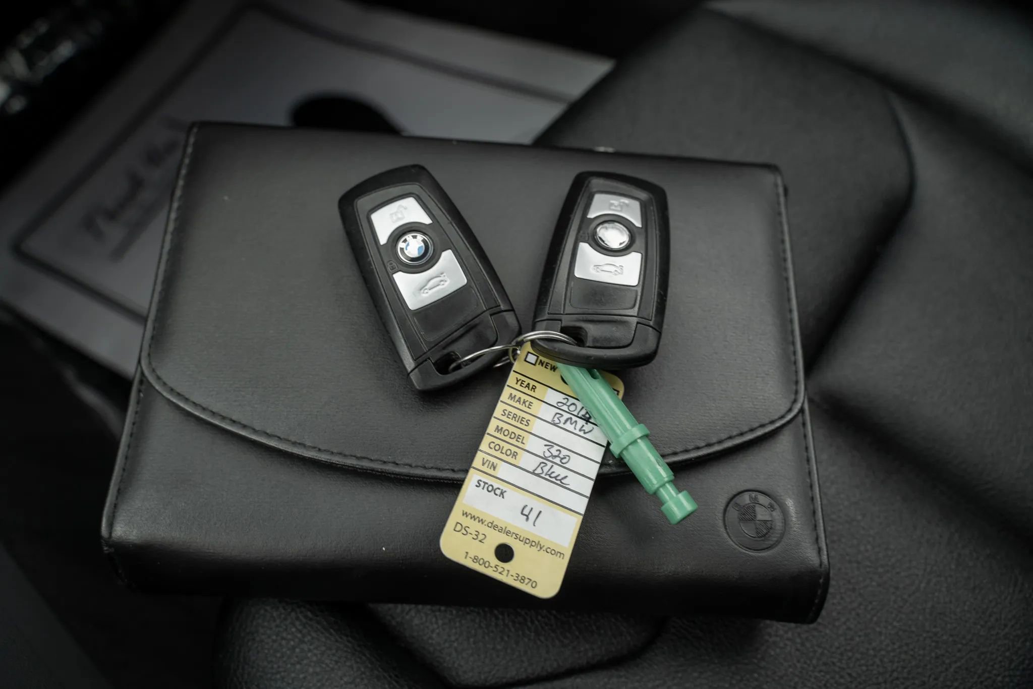 Used 2014 BMW 320i Sedan RWD image 27