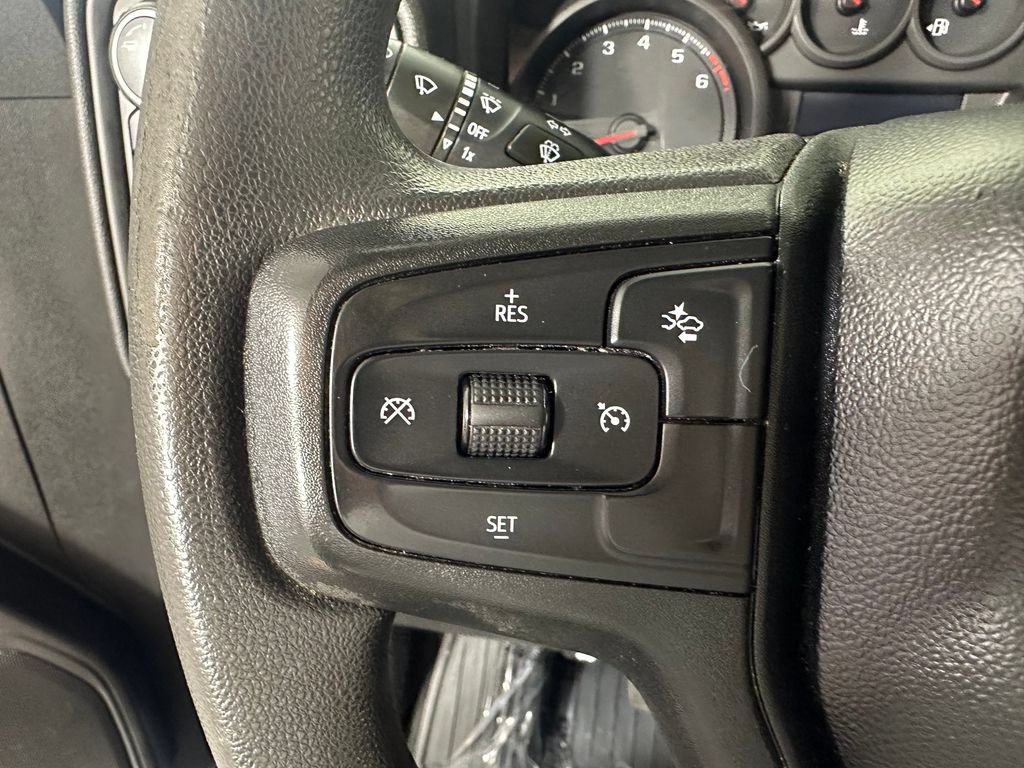 Used 2022 Chevrolet Silverado 1500 Custom AWD/4WD image 22