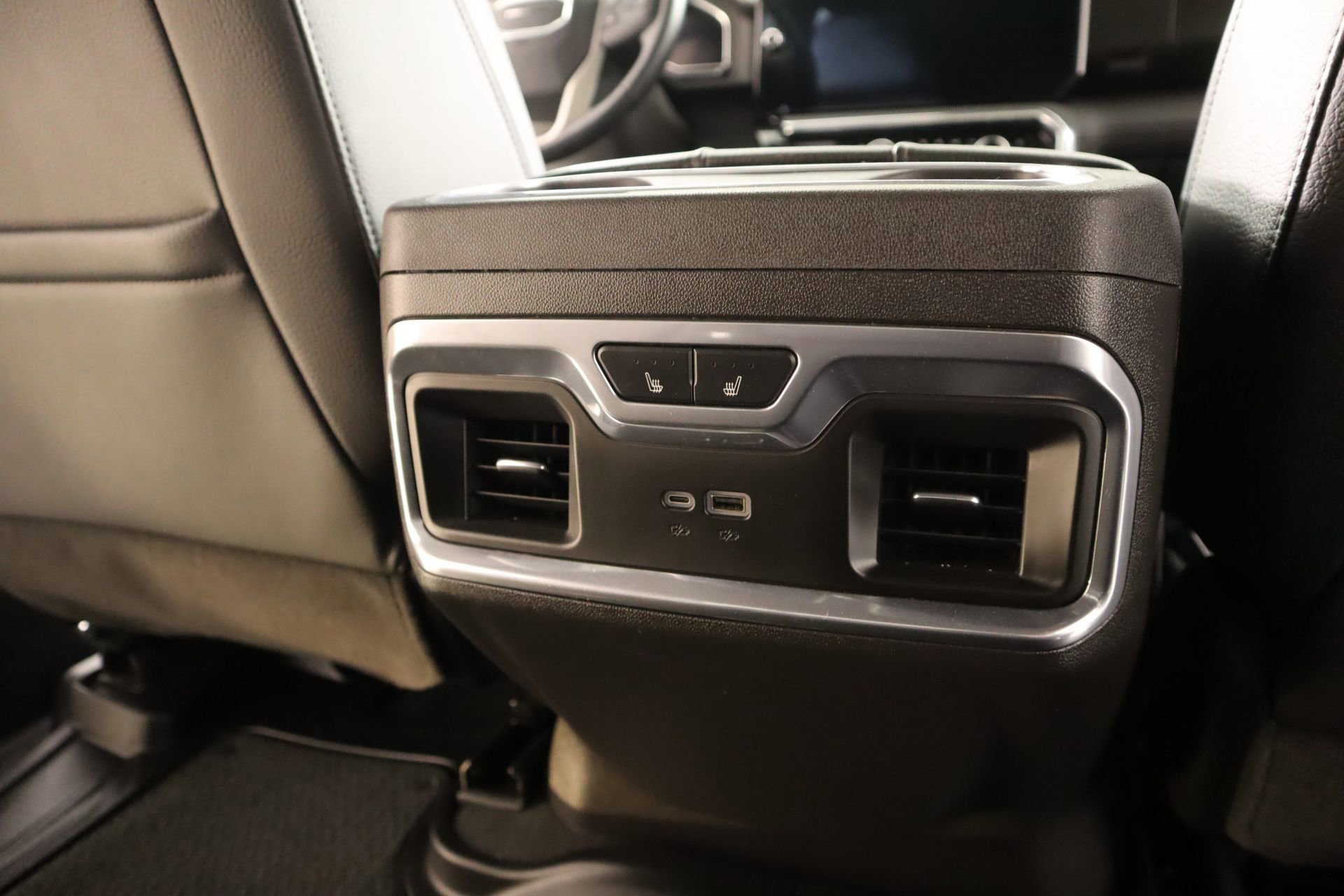 Used 2024 GMC Sierra 1500 Denali w/ Denali Reserve Package image 16