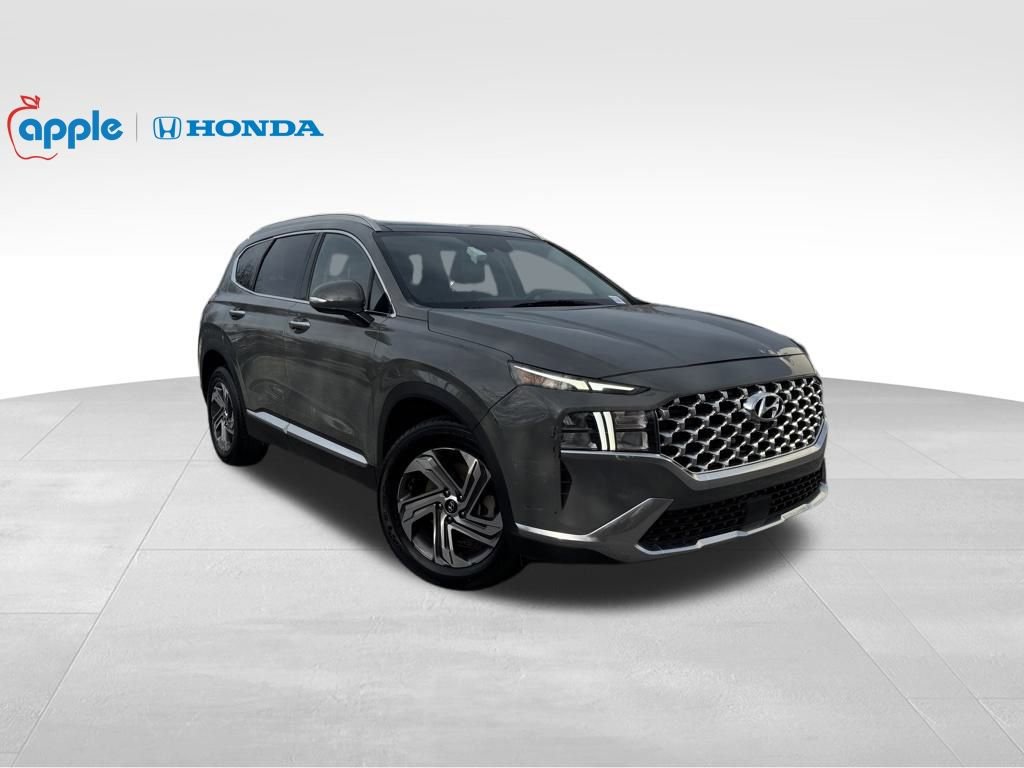 Used 2023 Hyundai Santa Fe SEL w/ Premium Package image 3