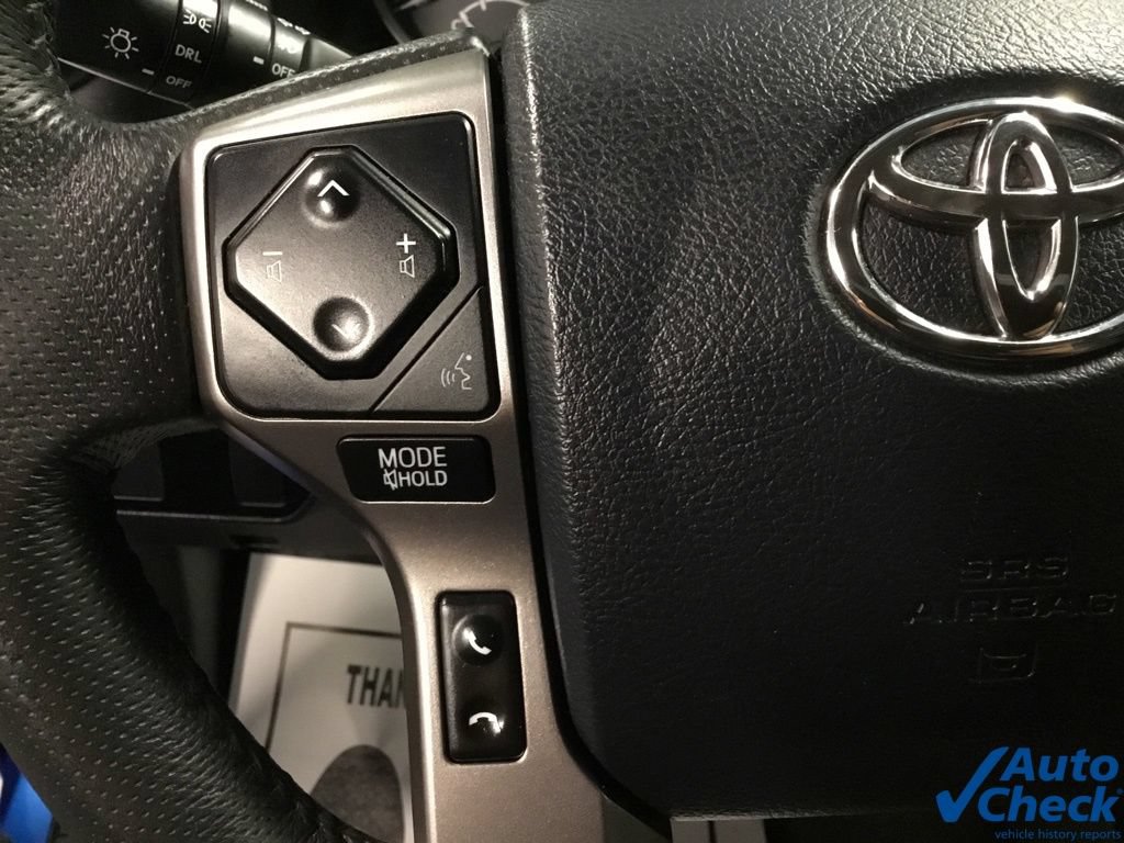 Used 2017 Toyota Tacoma SR5 w/ Tow Package AWD/4WD image 39