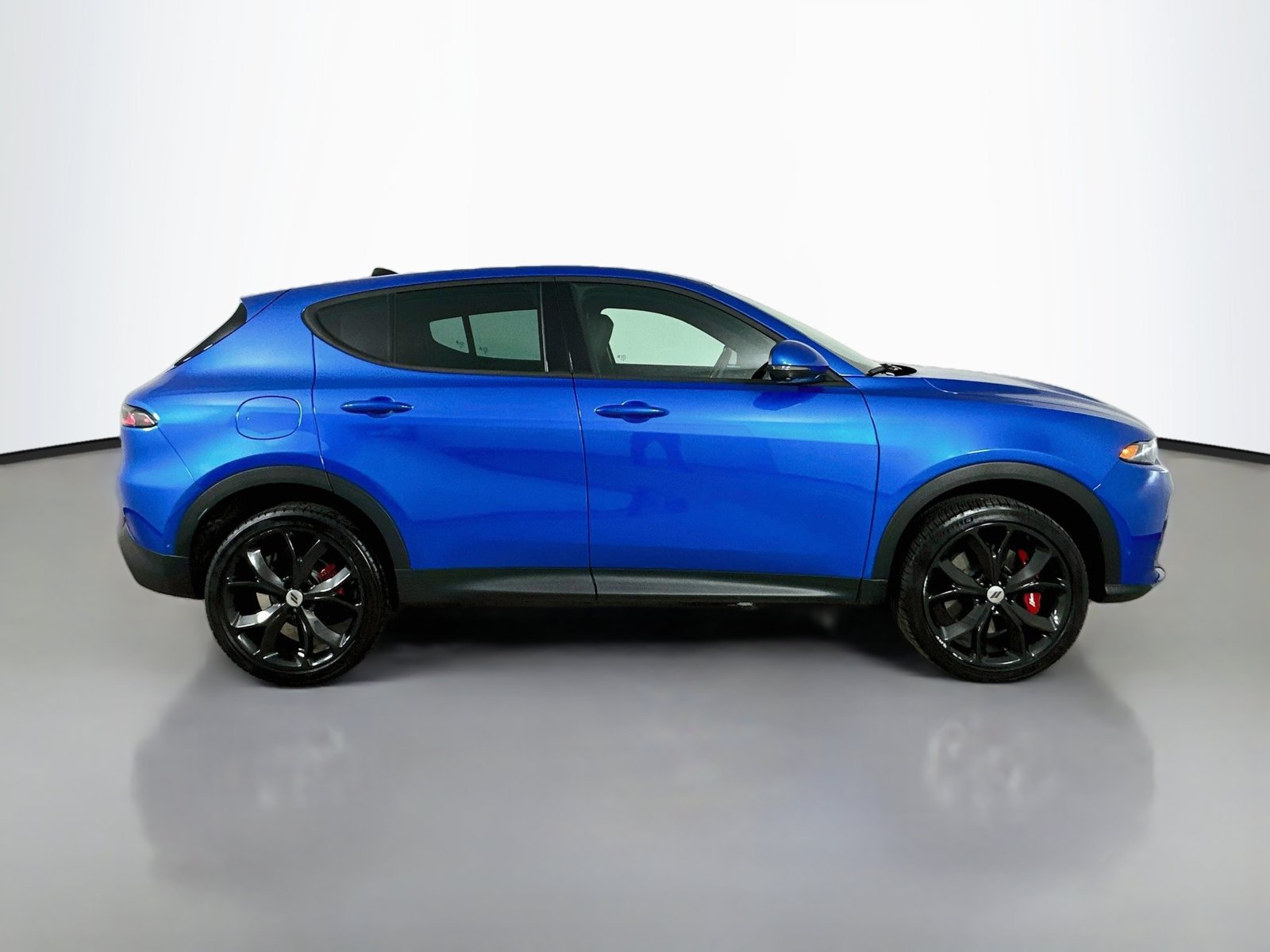 Used 2024 Dodge Hornet GT w/ Track Pack AWD/4WD image 4